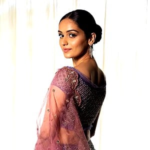 Manushi Chhillar