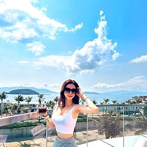 Manyo Yoojin