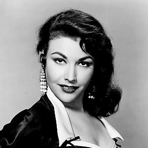 Mara Corday