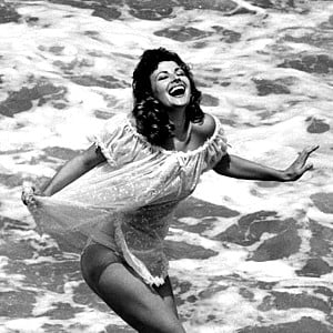 Mara Corday