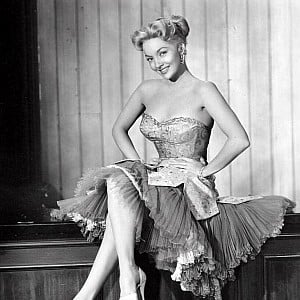 Mari Blanchard