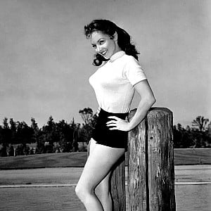 Mari Blanchard