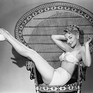 Mari Blanchard