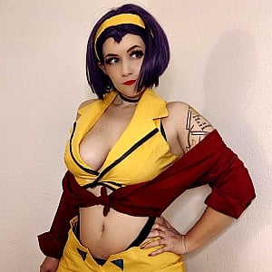 Mari Renee