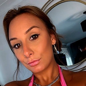 Mariah Leonne