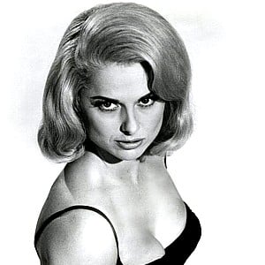 Martha Hyer