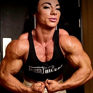 Martina Lopez (Bodybuilder)