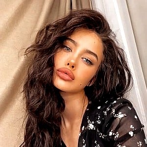 Mary Anomaliya