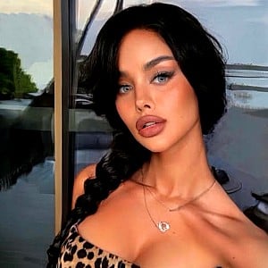 Mary Anomaliya