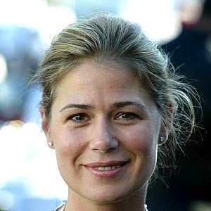 Maura Tierney
