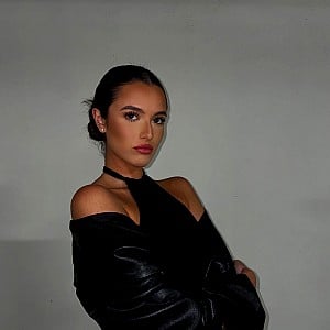 Maya Manesis
