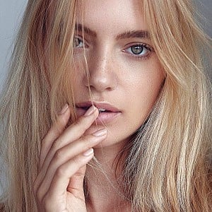 Maya Stepper