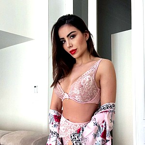 Mayra Borowik