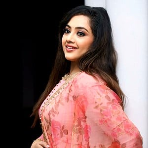 Meena Sagar