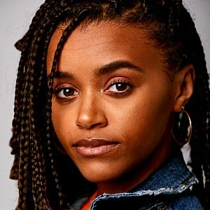 Meeya Davis