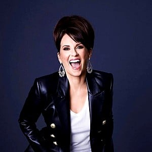 Megan Mullally