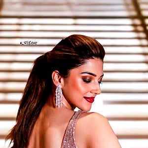Mehreen Pirzada