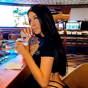 Mekaela Arnett