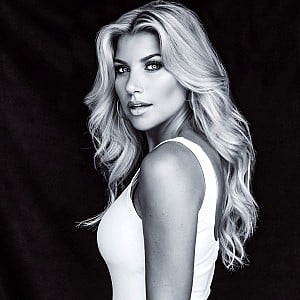 Melanie Collins
