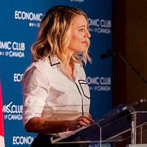 Melanie Joly
