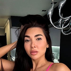 Melanie Queen