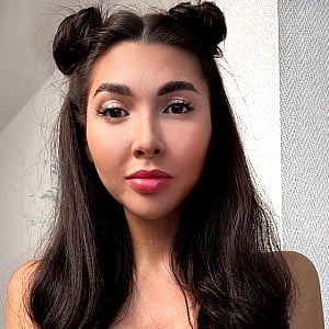 Melanie Queen