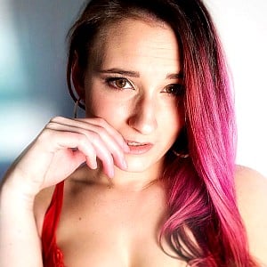 Melina May