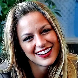 Melissa Benoist