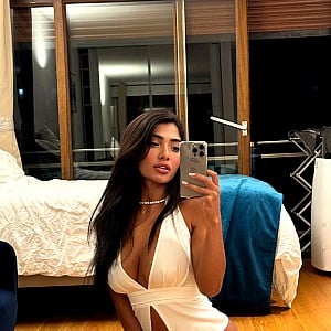 Mia Cooper