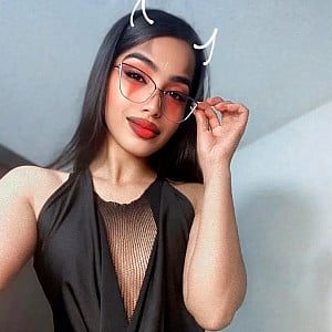 Mia Ferrari (Camgirl)