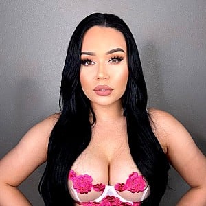 Mia Jocelyn