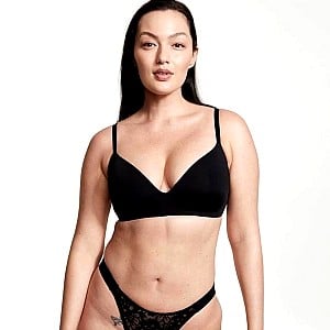 Mia Kang