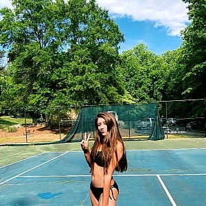 Mia Mehrabian