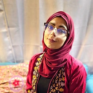 Mia Niqab