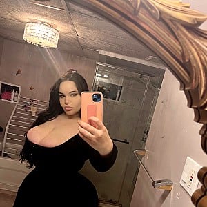 Mia Saaoud