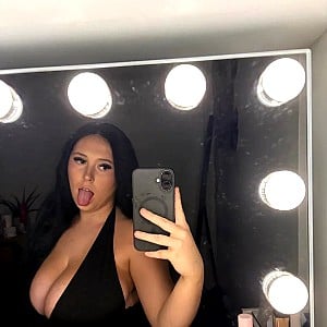 Mia Starzia