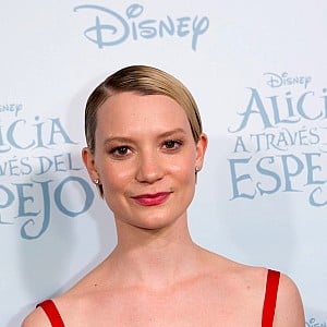 Mia Wasikowska