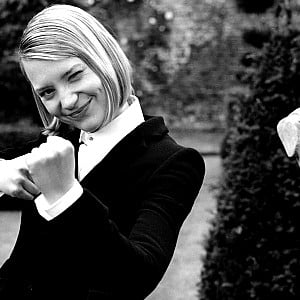 Mia Wasikowska