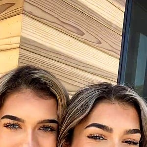 Mian Twins