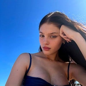 Micaela Vivian