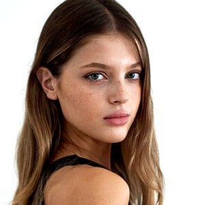 Micaela Vivian