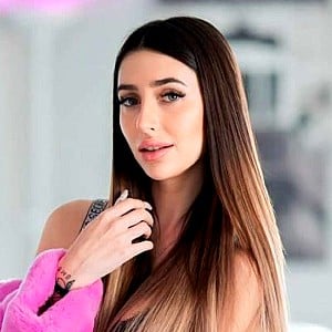 Michelle Comi