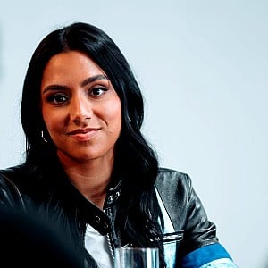 Michelle Khare
