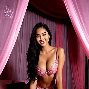 Miffie Lee