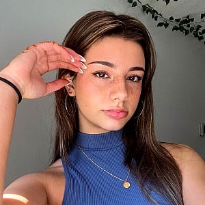 Mikayla Campinos