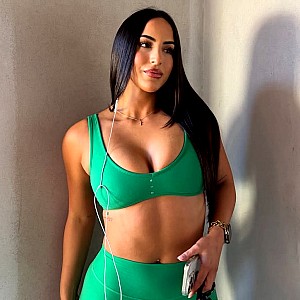 Mikayla Solomon