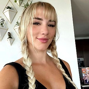 Mikhaila Peterson