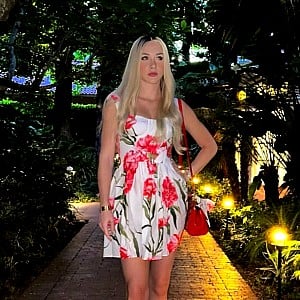Mikhaila Peterson