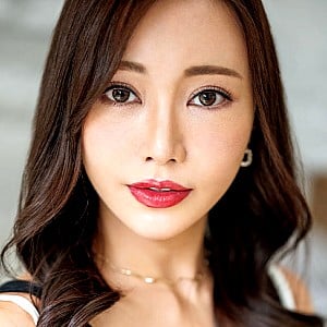 Miki Mihama