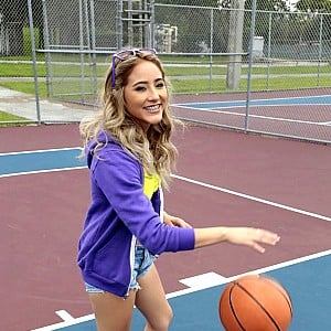 Mila Hendrix